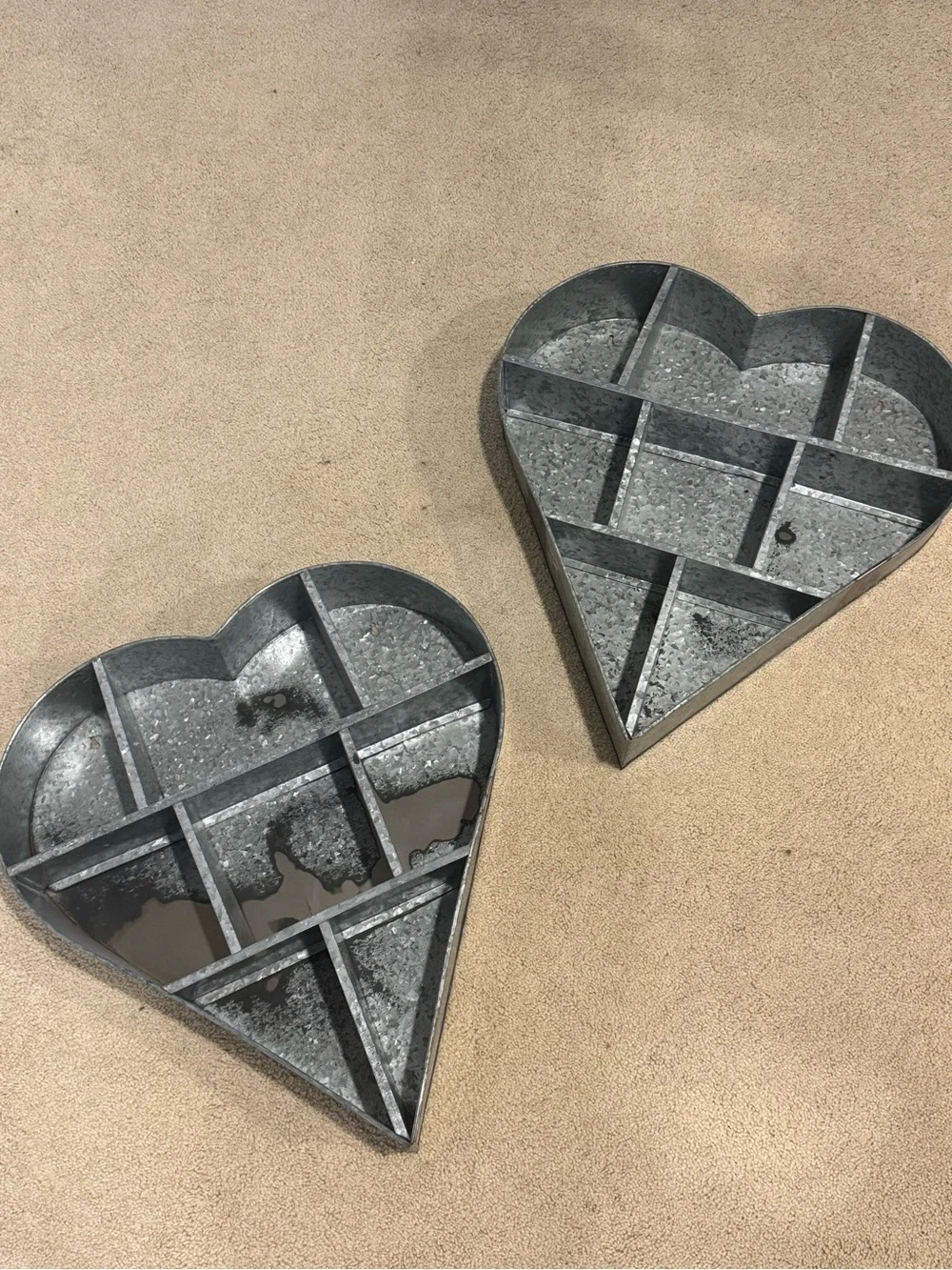Set of 2 Galvanized Metal Heart Shaped Wall Organizer